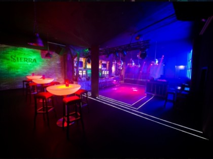 照片: Hermanns Club &amp;amp; Events